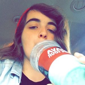 Meet your Posher, Kaylee